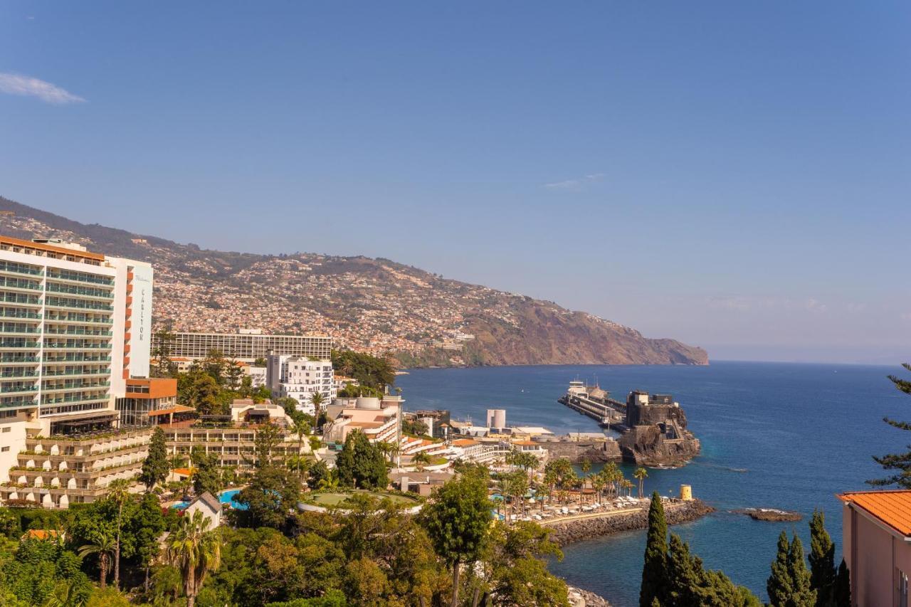 Flh Funchal Amazing Sea View Apartment With Pool Luaran gambar