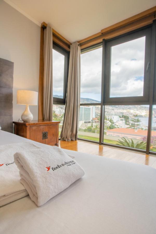 Flh Funchal Amazing Sea View Apartment With Pool Luaran gambar